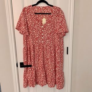NWT Floral Tiered Dress